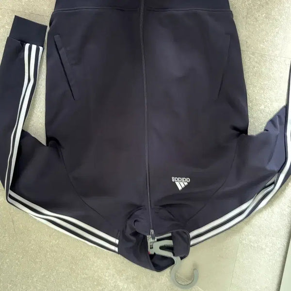 [BUNJANG] Adidas Navy Track Top / 급처))아디다스 트랙탑 네이비