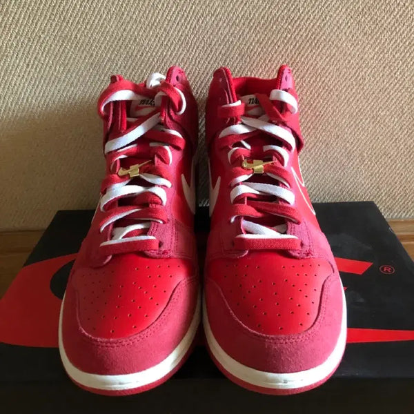 [BUNJANG] Nike Dunk High SE First Use University Red Shoes / 나이키 덩크 하이 SE 퍼스트 유즈 유니버시티 레드 285