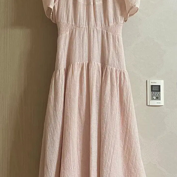 [BUNJANG] Mine Seersucker Back Strap Dress / 마인 시어서커 백 스트랩 원피스 44 새상품