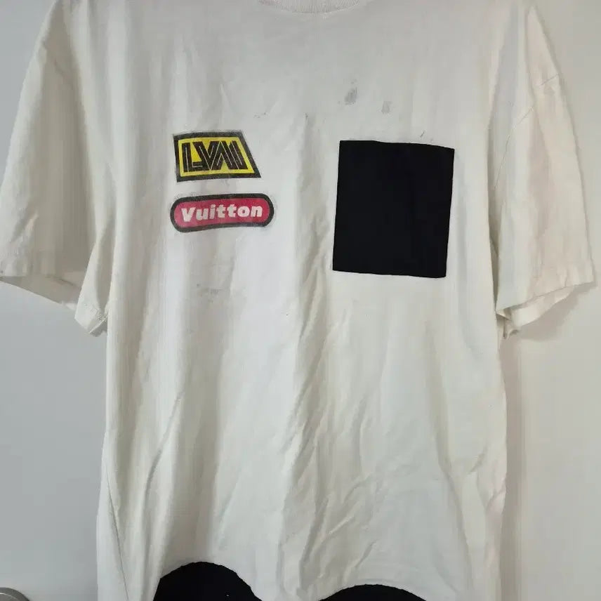 [BUNJANG] Louis Vuitton 2023 Department Store Edition Half-Sleeve T-Shirt with Korean Tag / 2023년 루이비통 백화점판 한글택 반팔티