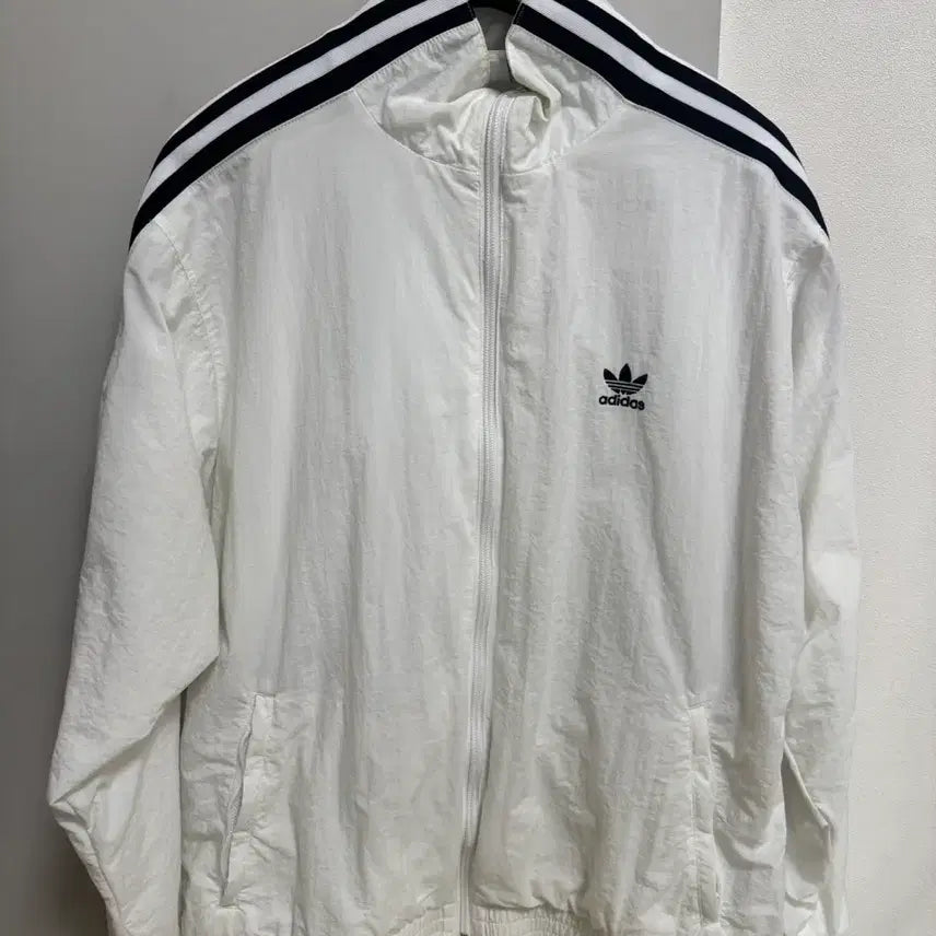 [BUNJANG] Adidas Vintage Nylon Windbreaker Zip-Up / 아디다스 빈티지 바람막이 나일론 집업