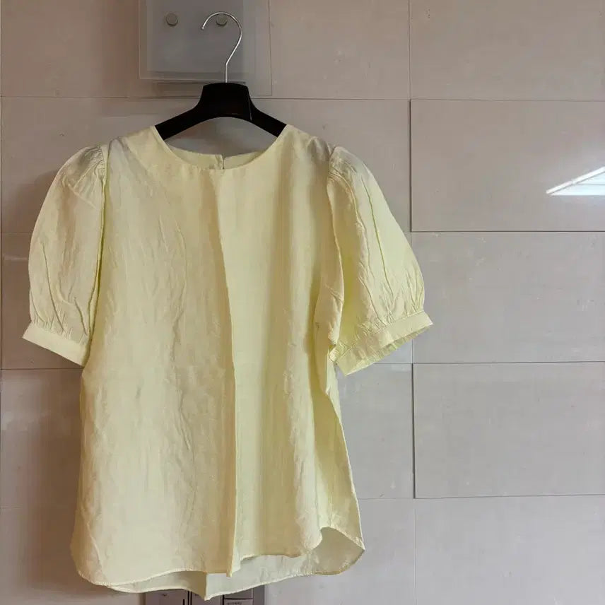 [BUNJANG] 8 Seconds Lemon Short Sleeve Blouse Free Size / 에잇세컨즈 레몬 반팔 블라우스 프리