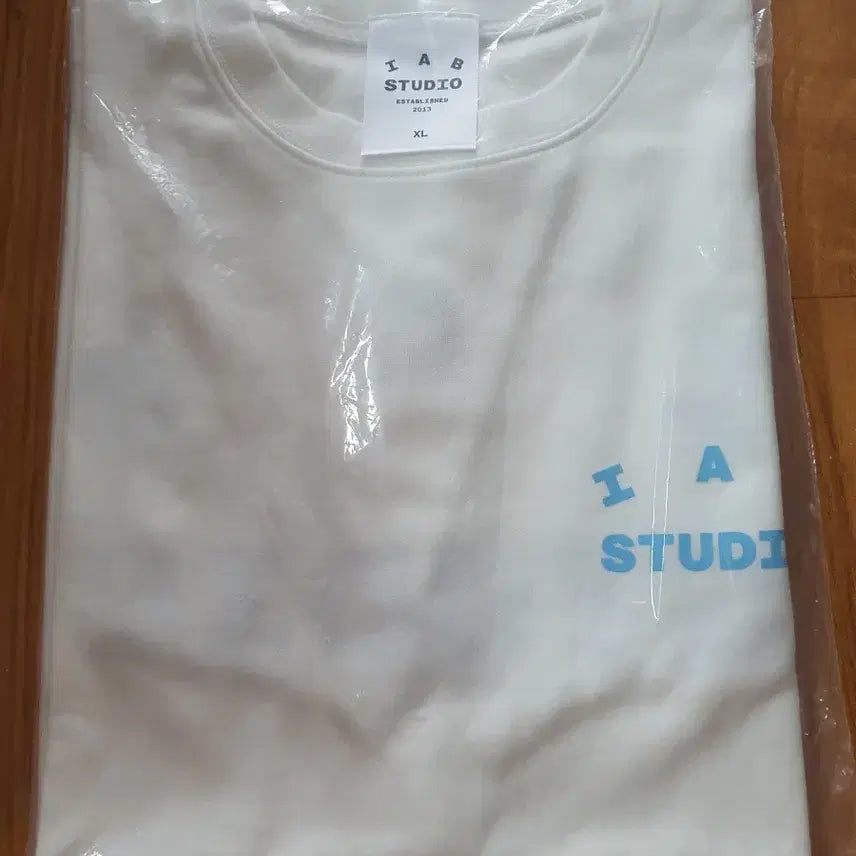 [BUNJANG] IAB Studio T-Shirt XL / IAB 스튜디오 티셔츠 XL 사이즈
