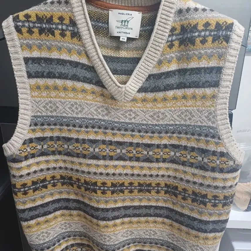 [BUNJANG] Henry Cotton's Knit Vest / 급처  헨리코튼 베스트