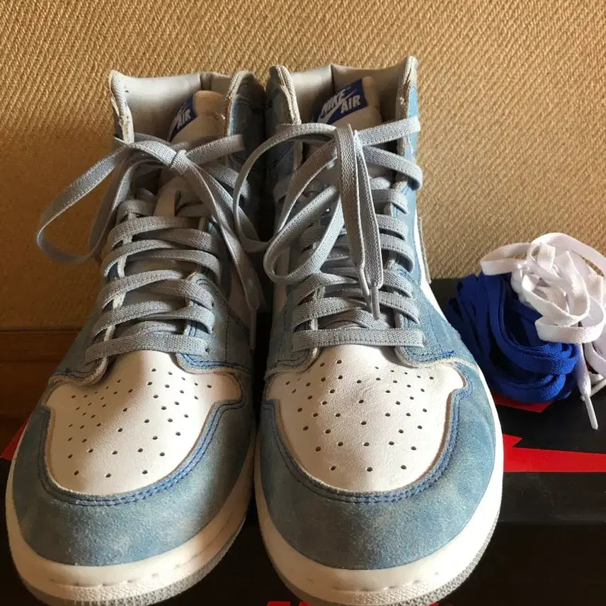 [BUNJANG] Air Jordan 1 Retro High OG Hyper Royal / 조던 1 레트로 하이 OG 하이퍼 로얄 300