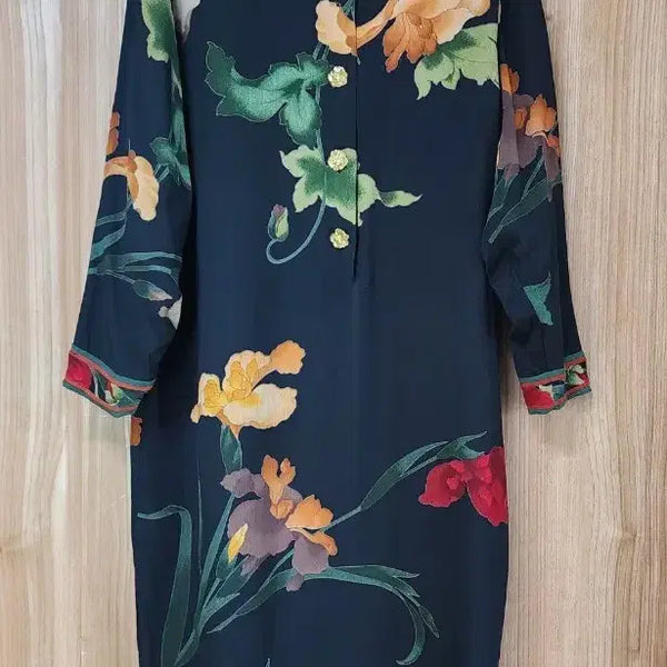 [BUNJANG] Leonard Paris 100% Silk Floral High-Neck Long Dress / [정품/프랑스산] 레오나드 파리 100% 실크 하이넥 플로럴 롱 원피스 (66~77)