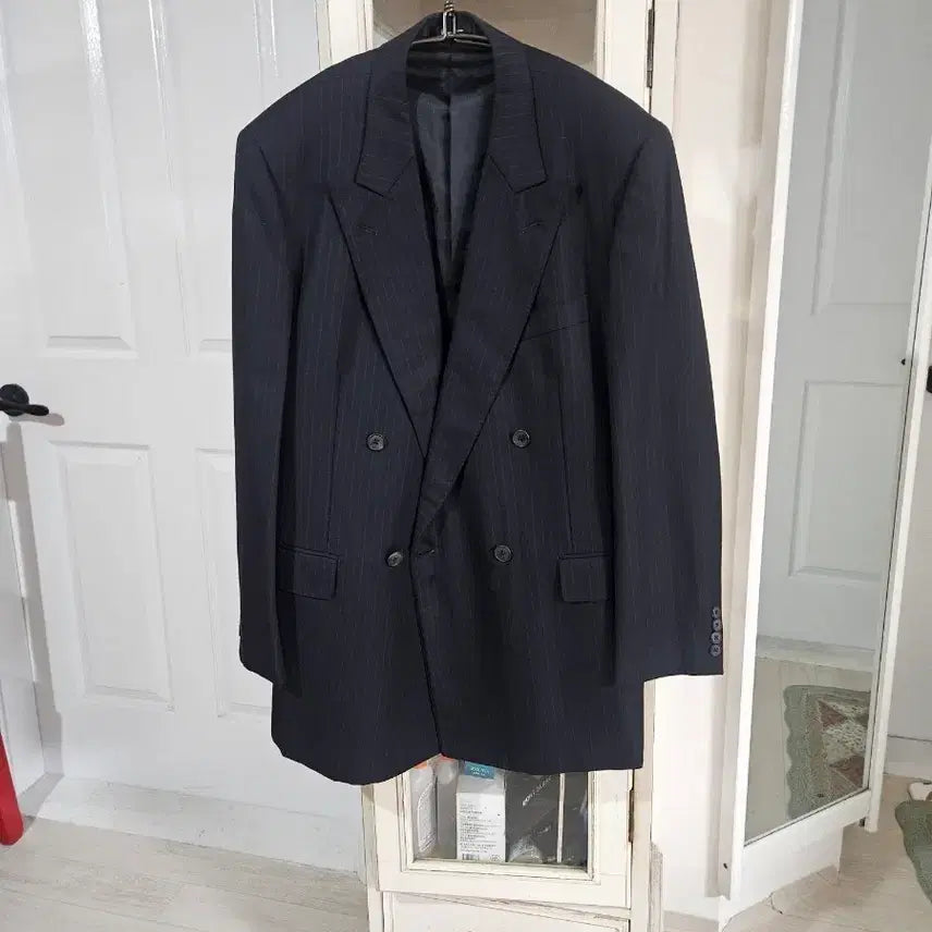 [BUNJANG] Aquastum 100% Wool Stripe Double-Button Suit Jacket / 아쿠아스텀 모100 스트라이프 더블 버튼 정장 자켓