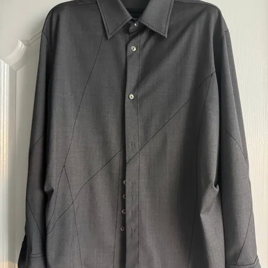 [BUNJANG] The Ilma Shirring Shirt Grey Medium / 더일마 셔링셔츠 / 그레이 / M