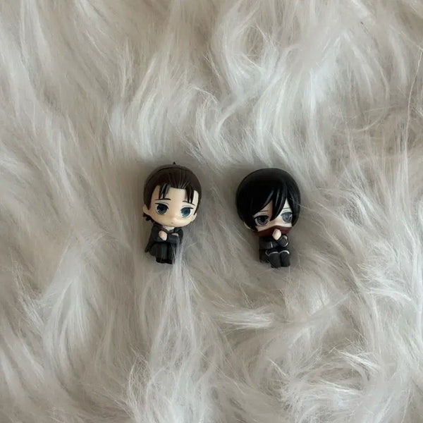 [BUNJANG] Attack on Titan Eren Mikasa Mini Figures / 진격의 거인 에렌 미카사 미니 피규어