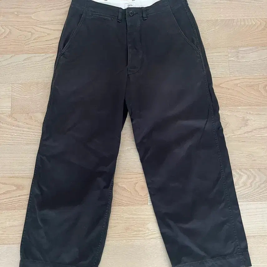 [BUNJANG] Ciota Suvin Cotton Chino Pants Black Size 4 / 시오타 / 수빈 코튼 웨폰 치노팬츠 블랙 / 4