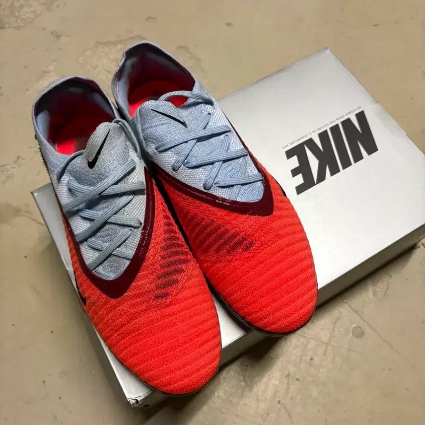 [BUNJANG] Nike Phantom 6 Elite PRO AG Football Boots 255mm / [급] 나이키 축구화 팬텀6 엘리트 PRO AG 255mm