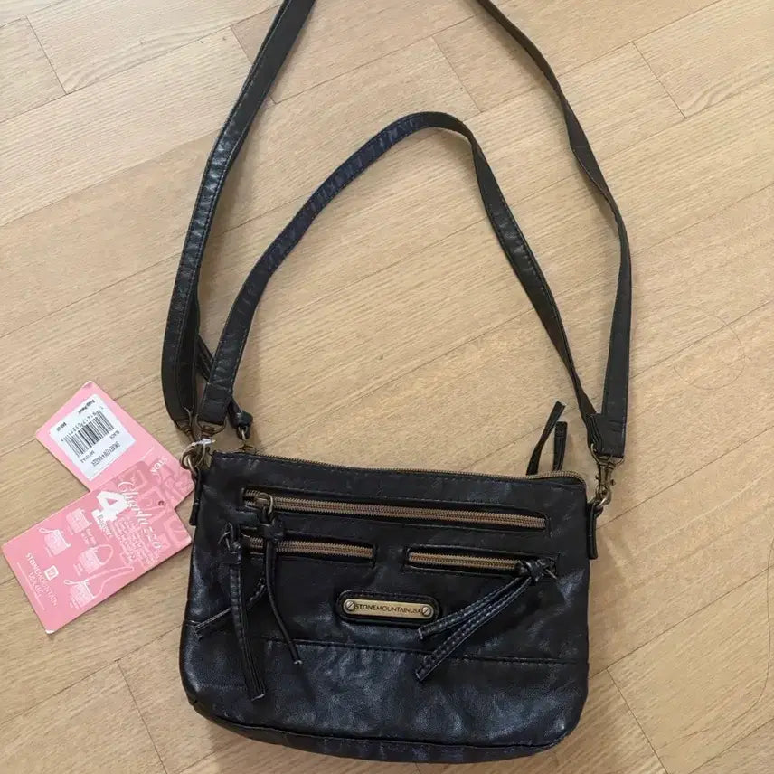 [BUNJANG] Bruno Magli Black Crossbody Bag / 스톤마운틴 블랙 크로스백