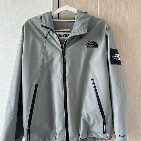 [BUNJANG] The North Face Windbreaker Jacket / 노스페이스 바람막이