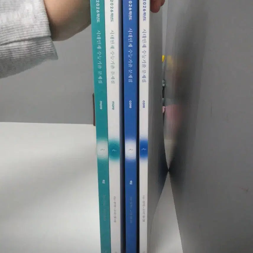[BUNJANG] 2026 Era Talent SAT Math Core & More Set (4 Books) / 2026학년도 시대인재 수능기출 문제집 수학 1 core more 4권 세트