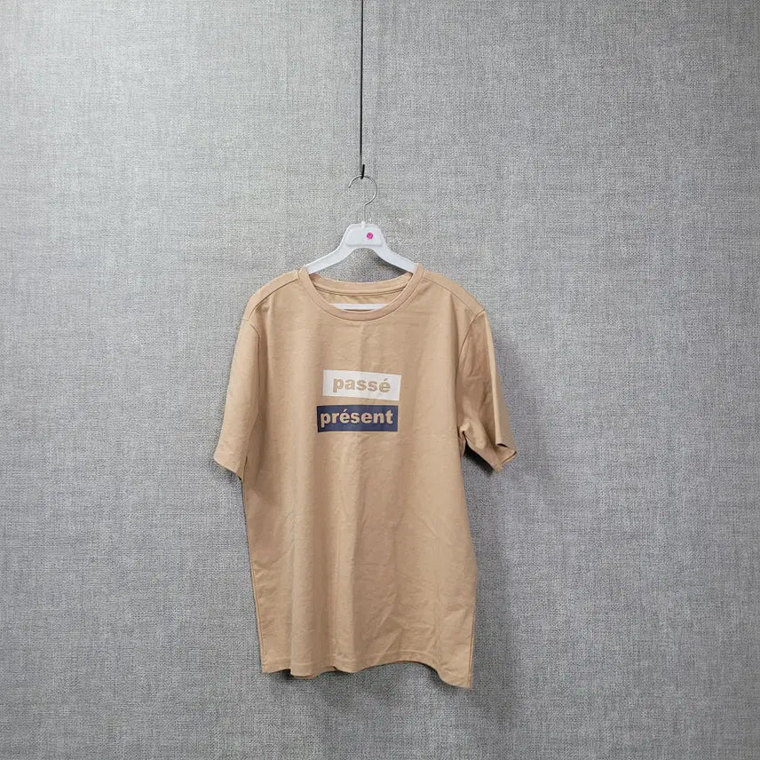 [BUNJANG] Beige Short Sleeve T-Shirt Size 100 / ㄹ213 베이지 반팔 100