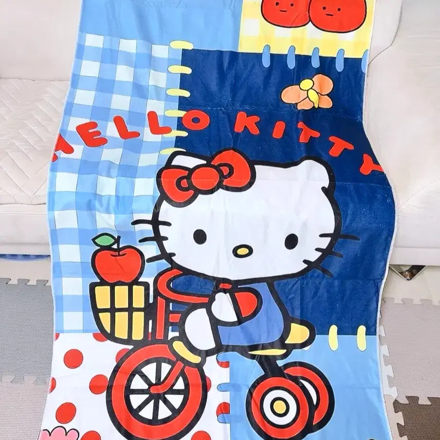 [BUNJANG] Hello Kitty Large Beach Towel / 헬로키티 비치타올 / 사이즈큼/ 2인용가능 /새상품