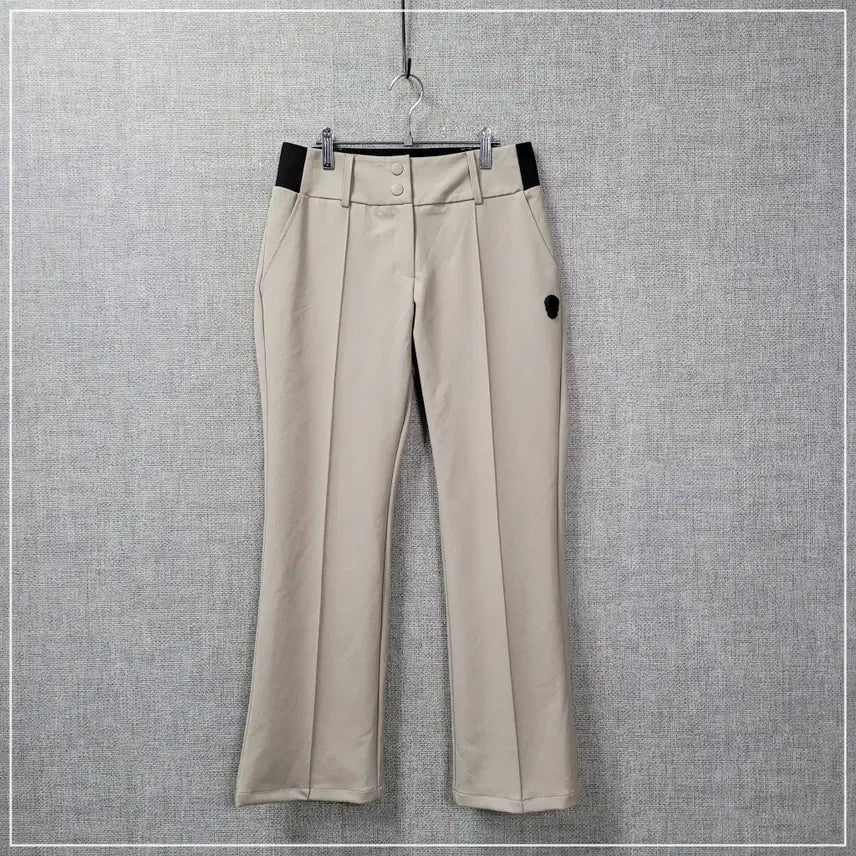 [BUNJANG] Amazing Golf Women's Semi-Bootcut Pants (Size M) / 2460. 어매이징골프 세미부츠컷 팬츠 여성M