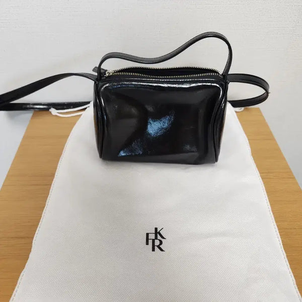 [BUNJANG] Find Kapoor Susu Bag (Penthouse Joo Seok-kyung Bag) / 파인드 카푸어 슈슈백 (펜트하우스 주석경 가방