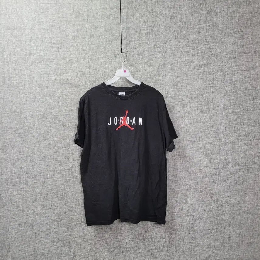[BUNJANG] Unbranded Short-Sleeve T-Shirt Size 105 / ㄹ232 반팔 티셔츠 105