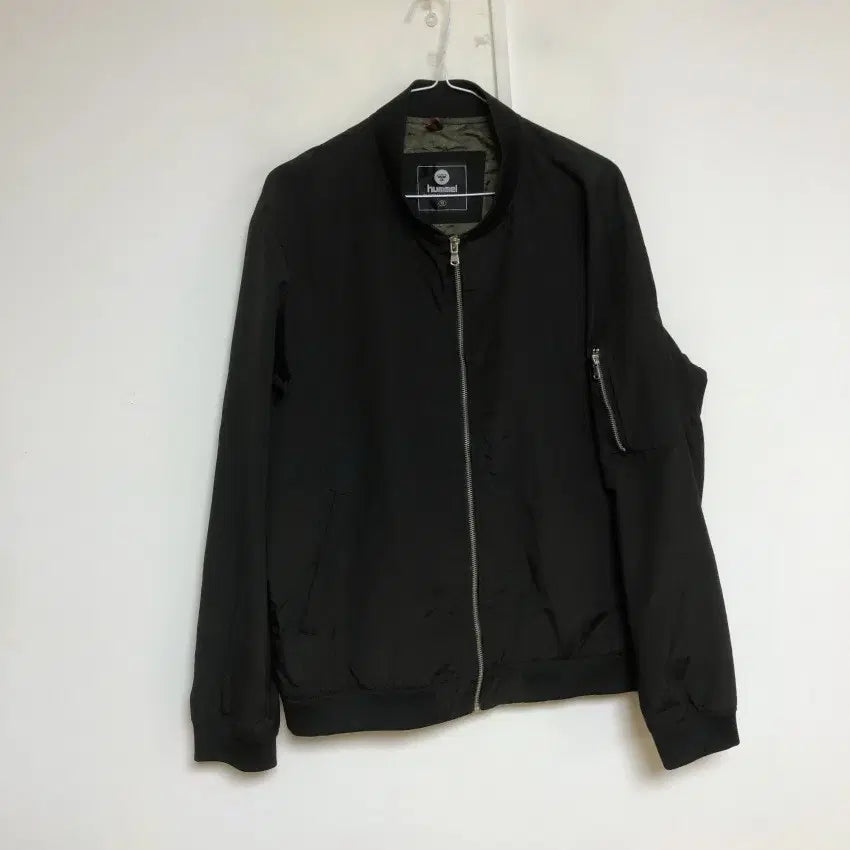 [BUNJANG] Hummel Men's Zip-Up Jacket / 험멜 남성 집업 자켓 100L@9988