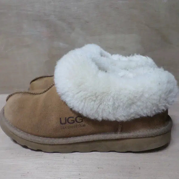 [BUNJANG] UGG Sheepskin Ankle Sneakers / 후루룩구제3 245 어그 ugg 양털 단화 스니커즈 방한화 260811