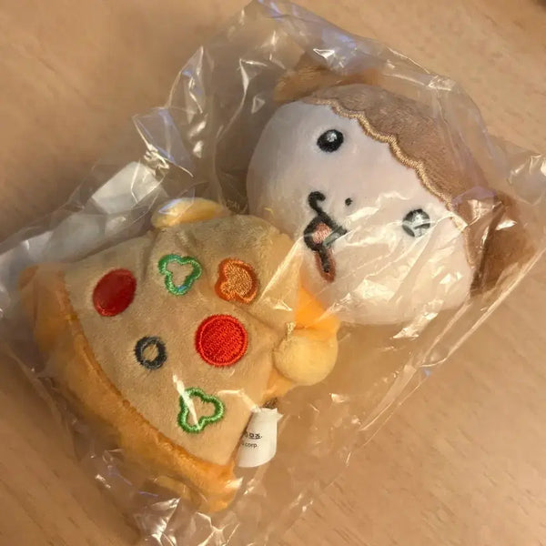 [BUNJANG] Domino's Pizza x Maru Collaboration Keychain (Sealed) / 마루 도미노피자 미개봉 키링