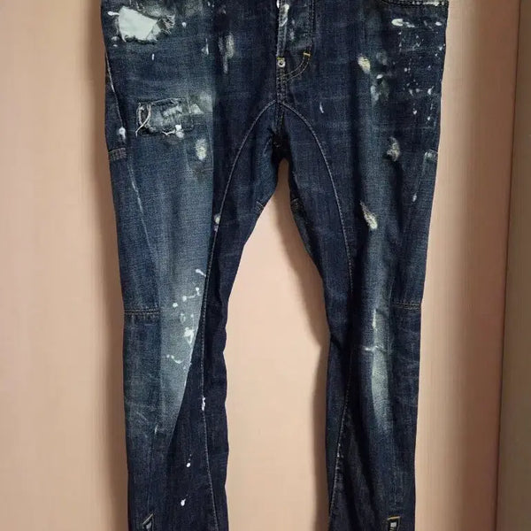 [BUNJANG] DSQUARED2 Jeans Scratch Damage Detail Zipper Hem / 디스퀘어드2 청바지 스크래치 데미지 디테일