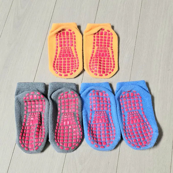[BUNJANG] Kids Non-Slip Socks 3-Pair Bundle / 유아 미끄럼방지 양말 3개일괄