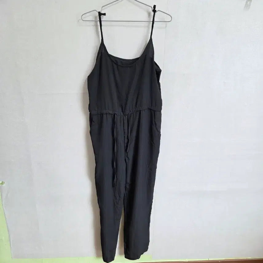 [BUNJANG] Women's Strap Sleeveless Jumpsuit Black F / 여성 끈 나시 민소매 점프수트 블랙 F JJ3383