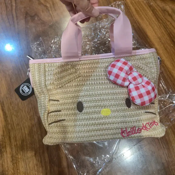 [BUNJANG] Hello Kitty Rattan Bag / 헬로키티 라탄백 무지 귀여워요