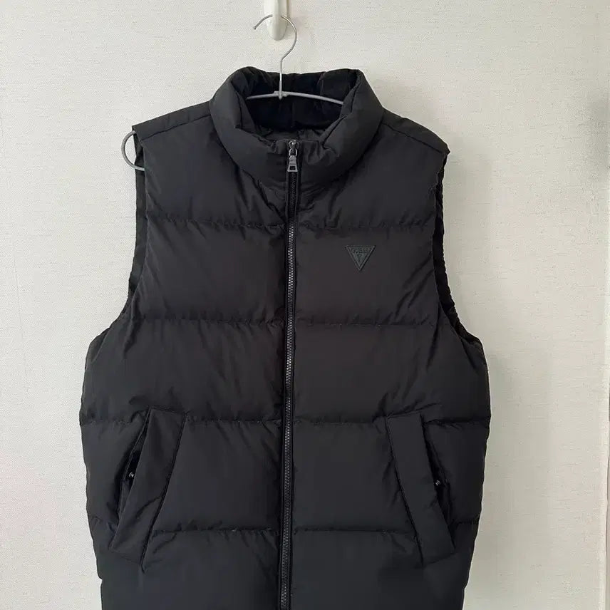 [BUNJANG] Guess Down Padded Vest M / 게스 덕다운패딩조끼 M