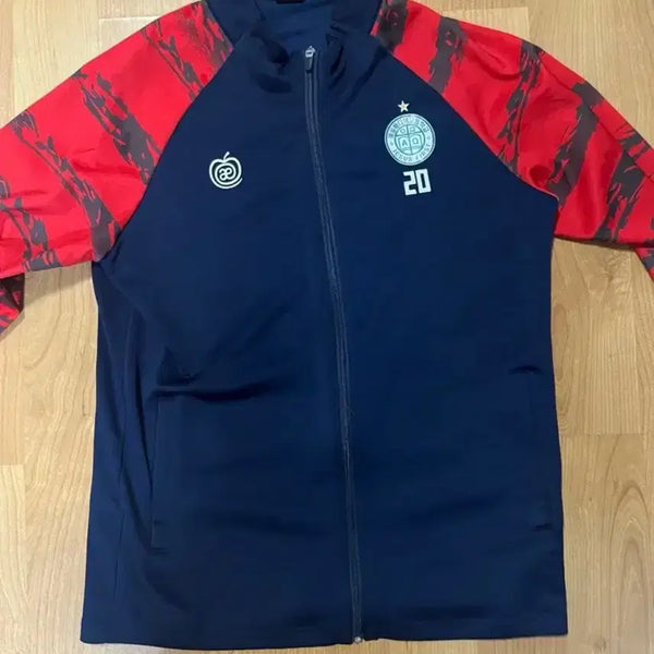 [BUNJANG] Yale Meditech High School Soccer Team Training Wear / 예일메디텍고 축구부 트레이닝복(교신 가능)