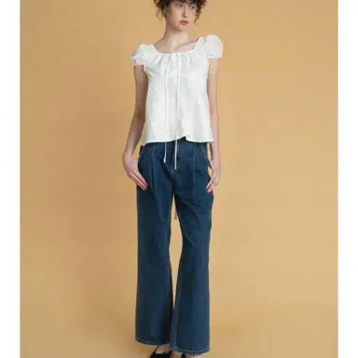 [BUNJANG] Without Summer Frill Sleeve Blouse / 위드아웃썸머 블라우스