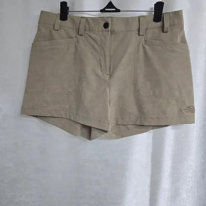 [BUNJANG] The North Face Women's Beige Shorts / 노스페이스 여성 반바지 베이지 (2382)