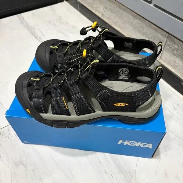 [BUNJANG] Keen 280mm Black Yellow Accent Water Sandals / 킨 샌들 280