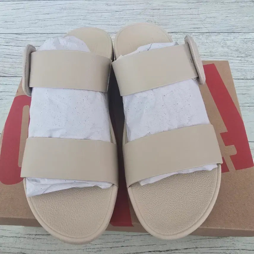 [BUNJANG] Fitflop Lulu Covered Buckle Leather Slide Sandals Cream US 6 (230-235) / 핏플랍 루루 슬라이드 US06(230-235) 크림 새상품