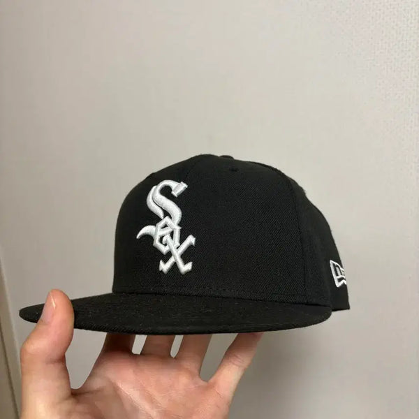 [BUNJANG] New Era White Sox Baseball Cap (7 3/8) / [7 & 3/8] 뉴에라 화이트 삭스 모자