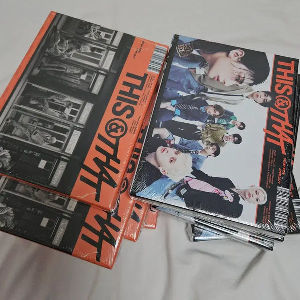 [BUNJANG] Stray Kids 'This & That' Standard Edition Album Bundle Set / [미개봉] 스트레이키즈 디스앤댓 일반반 앨범 this & that