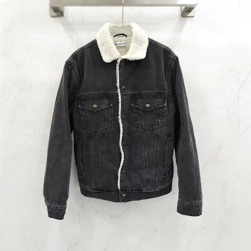 [BUNJANG] Balenciaga Sheepskin Lined Denim Jacket Black Indigo Size 38 / 38 / 발렌시아가 양털 데님 로고 흑청 자켓