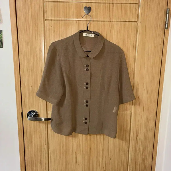 [BUNJANG] Brown Short-Sleeve Blouse with Round Neck and Button Detail / Sale 154