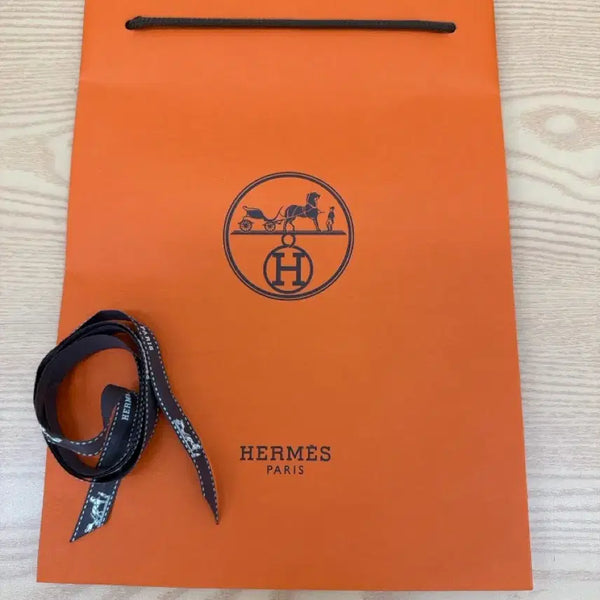 [BUNJANG] Hermes Shopping Bag with Ribbon / 에르메스 쇼핑백 사이즈 21*28.5cm+리본끈