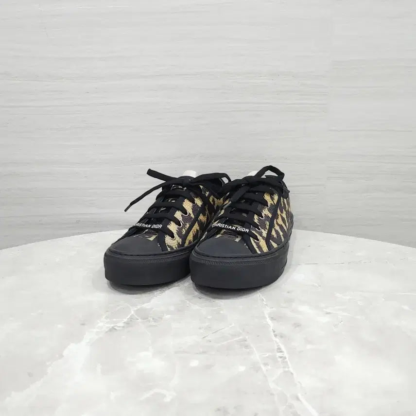 [BUNJANG] Dior Walk 'n' Dior Leopard Sneakers Size 37 / 37 / 디올 워크앤디올 레오파드 스니커즈