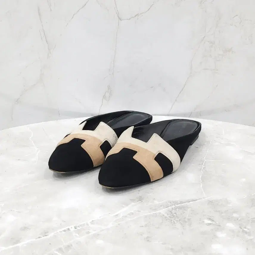 [BUNJANG] Hermes Two-tone Roxanne Mules Size 38 / 38 / 에르메스 투톤 록산느 뮬