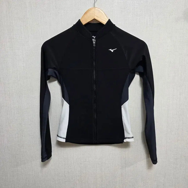 [BUNJANG] Mizuno Rash Guard Black White / 미즈노 래쉬가드 블랙 화이트