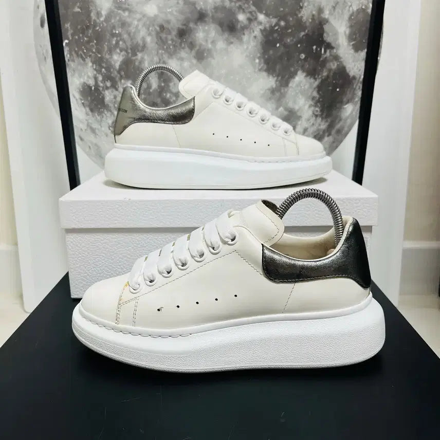 [BUNJANG] Alexander McQueen Grey Oversized Sole Sneakers Size 36 / 정품 36) 알렉산더맥퀸 그레이 오버솔 스니커즈 230~235