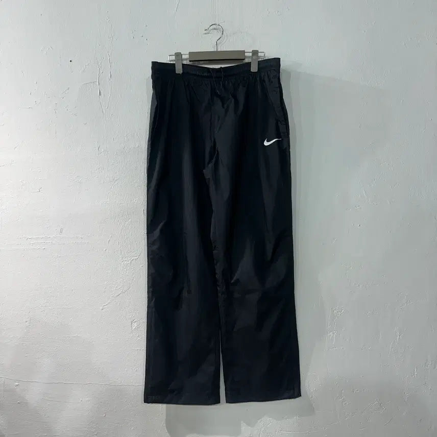 [BUNJANG] Nike Poly Woven Training Pants Size 110 / 나이키 폴리 우븐 트레이닝바지 110
