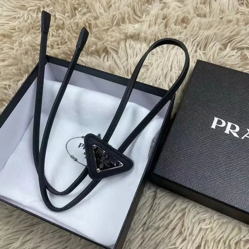 [BUNJANG] Prada Reversible Triangle Necktie / 프라다 역삼각형 넥타이