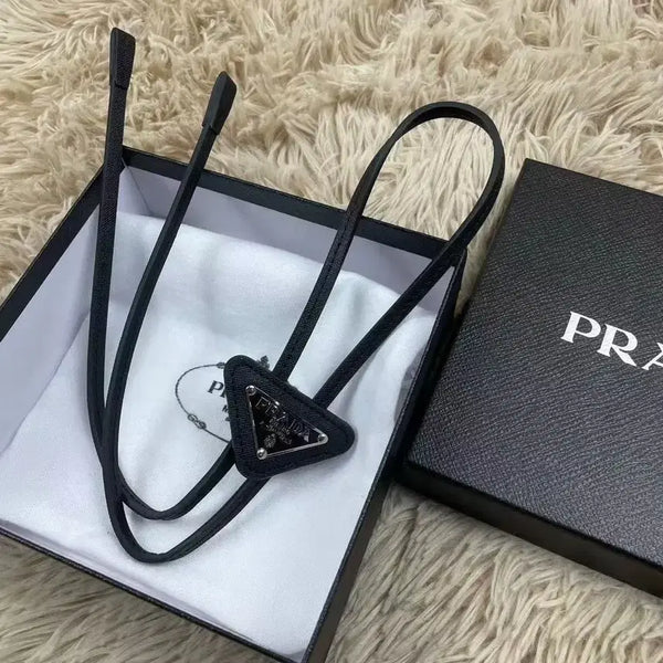 [BUNJANG] Prada Reversible Triangle Necktie / 프라다 역삼각형 넥타이