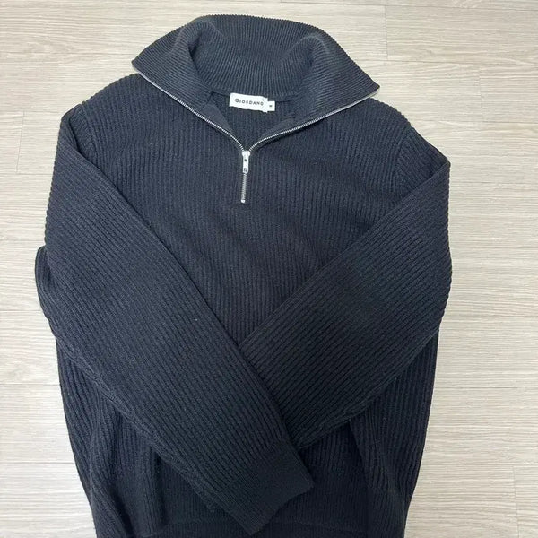 [BUNJANG] Giordano Half-Zip Knit & Musinsa Hoodie Bundle Set / 지오다노 반집업니트+ 무신사후드티 일괄 판매합니다