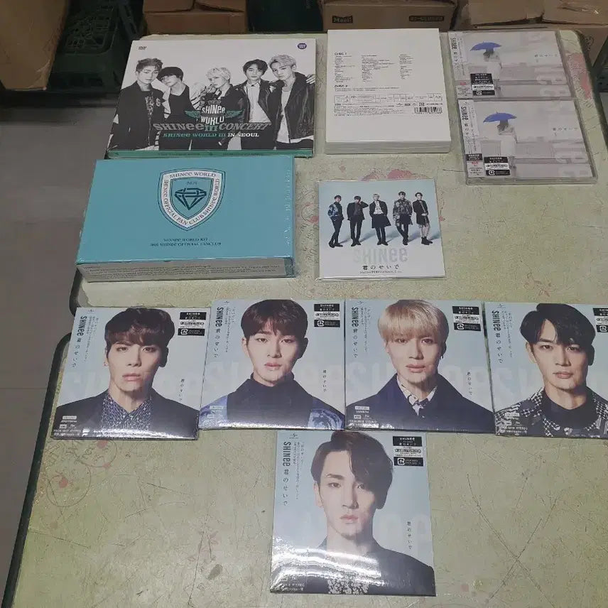 [BUNJANG] SHINee Sealed CD, DVD & Merchandise Bundle Set / 샤이니 미개봉CD&DVD&굿즈 일괄판매